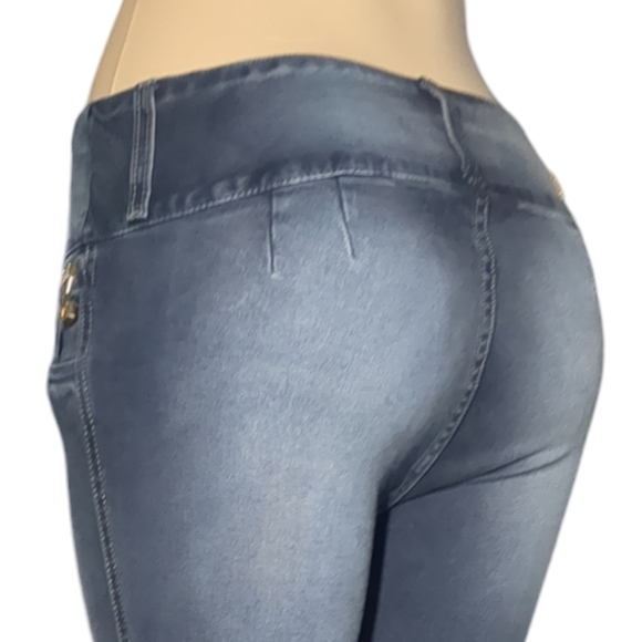 *NEW* Colombian Authentic Skinny Butt Lifter white Embroidery Jeans Si… - Picture 9 of 12